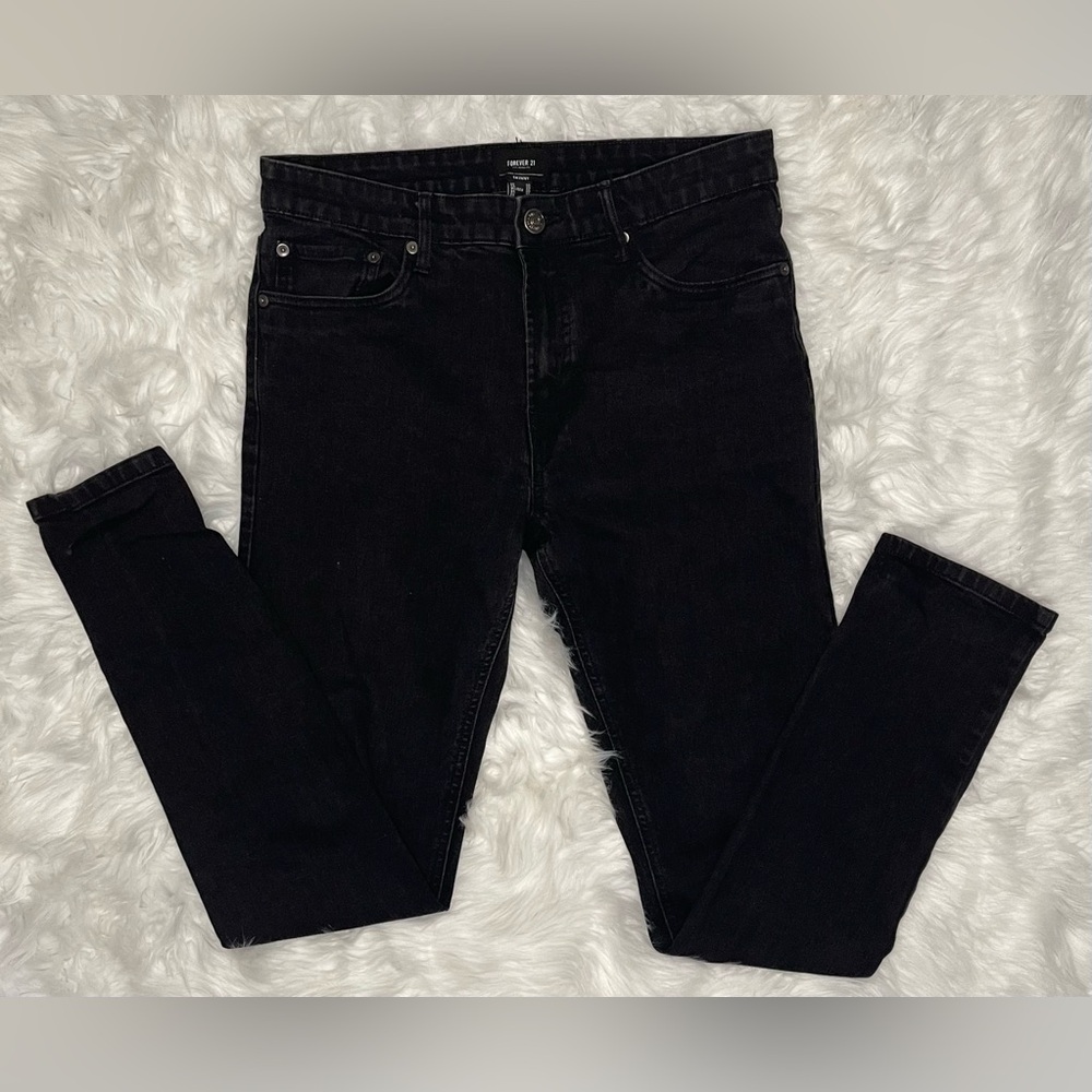 Men’s Forever 21 Skinny Jeans